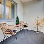 Adorable Arctic - Private Sauna & Free Parking Lägenhet