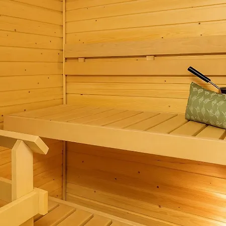 Adorable Arctic - Sauna & Free Parking *