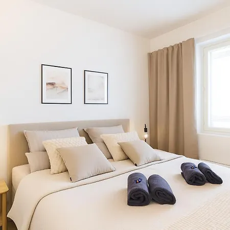 Adorable Arctic - Sauna & Free Parking Apartment