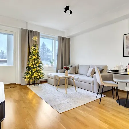 Adorable Arctic - Private Sauna & Free Parking Daire Rovaniemi