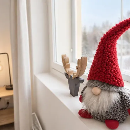 Adorable Arctic - Private Sauna & Free Parking شقة